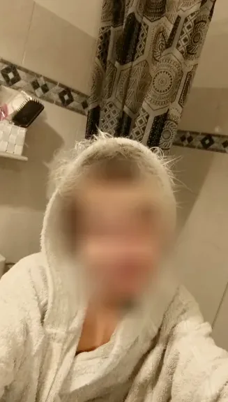Dilara, 38