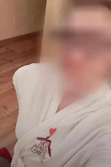 Dragana, 40