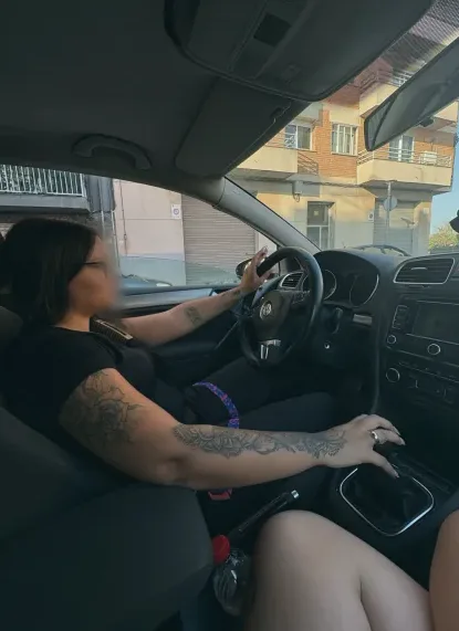 Lena, 28