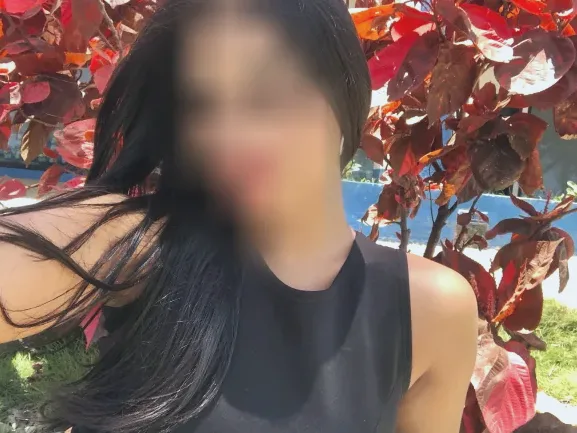 Marie, 27