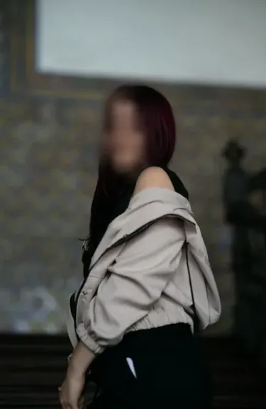 Martina, 26