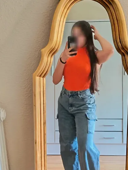 Michaela, 20