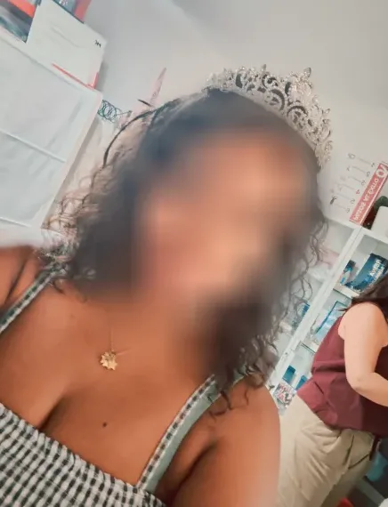 Nora, 37
