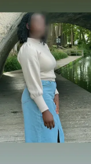 Selina, 20