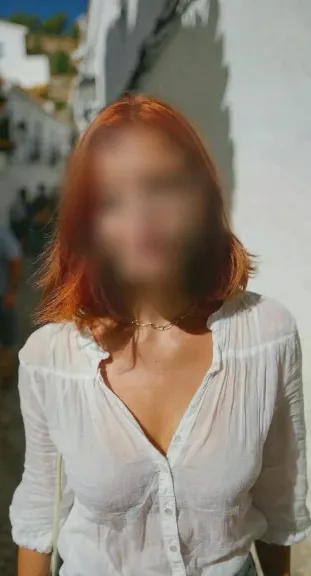 Vanessa, 30